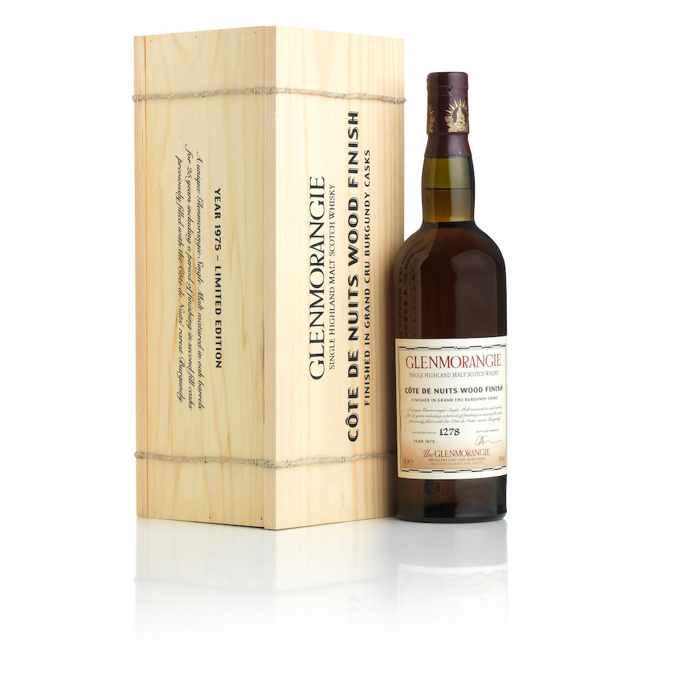 Glenmorangie Cote De Beaune Wood Finish-25 year old-1975