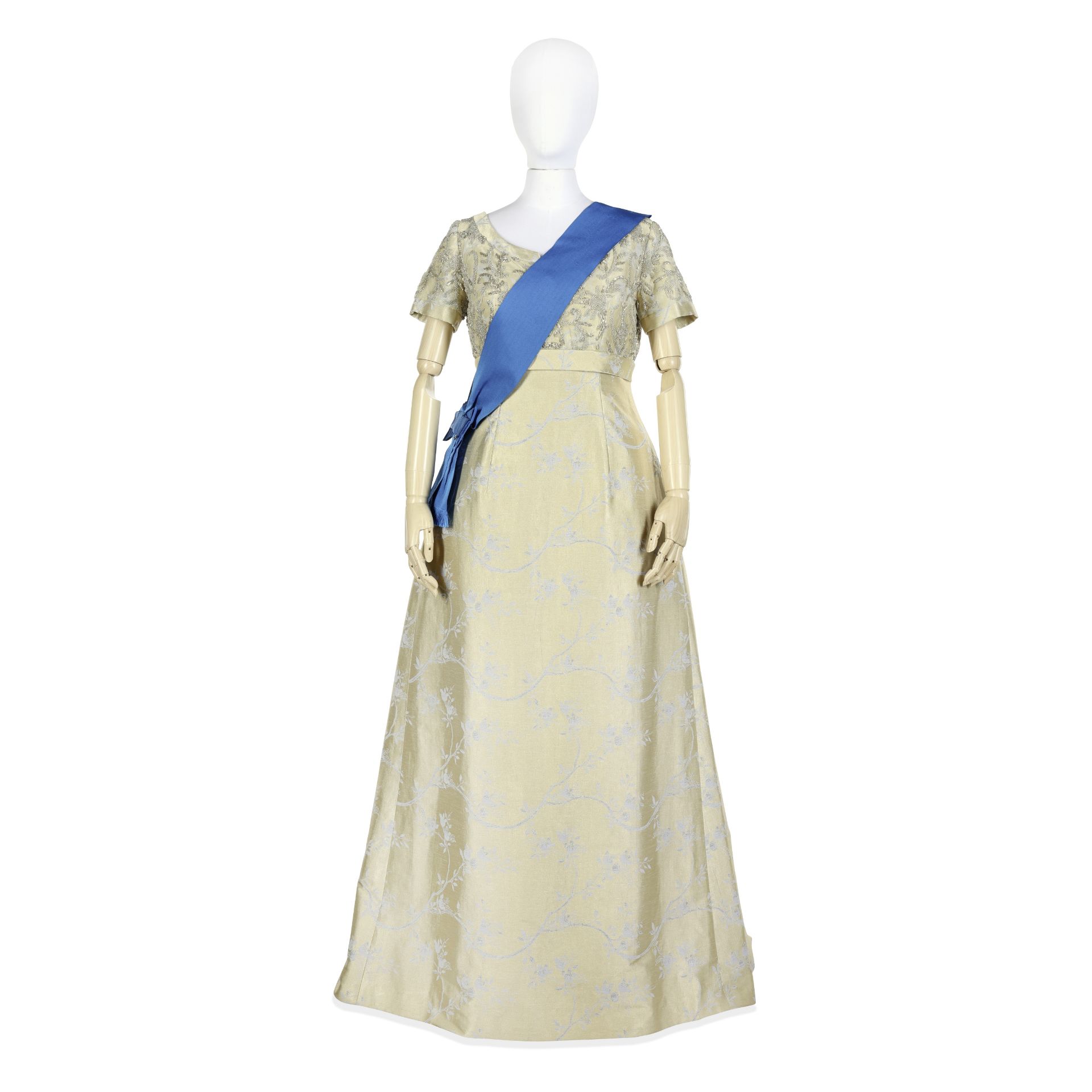 Olivia Colman (as the Queen): A full-length embroidered banquet gown Season 3, Episode 9, 'Imbro...