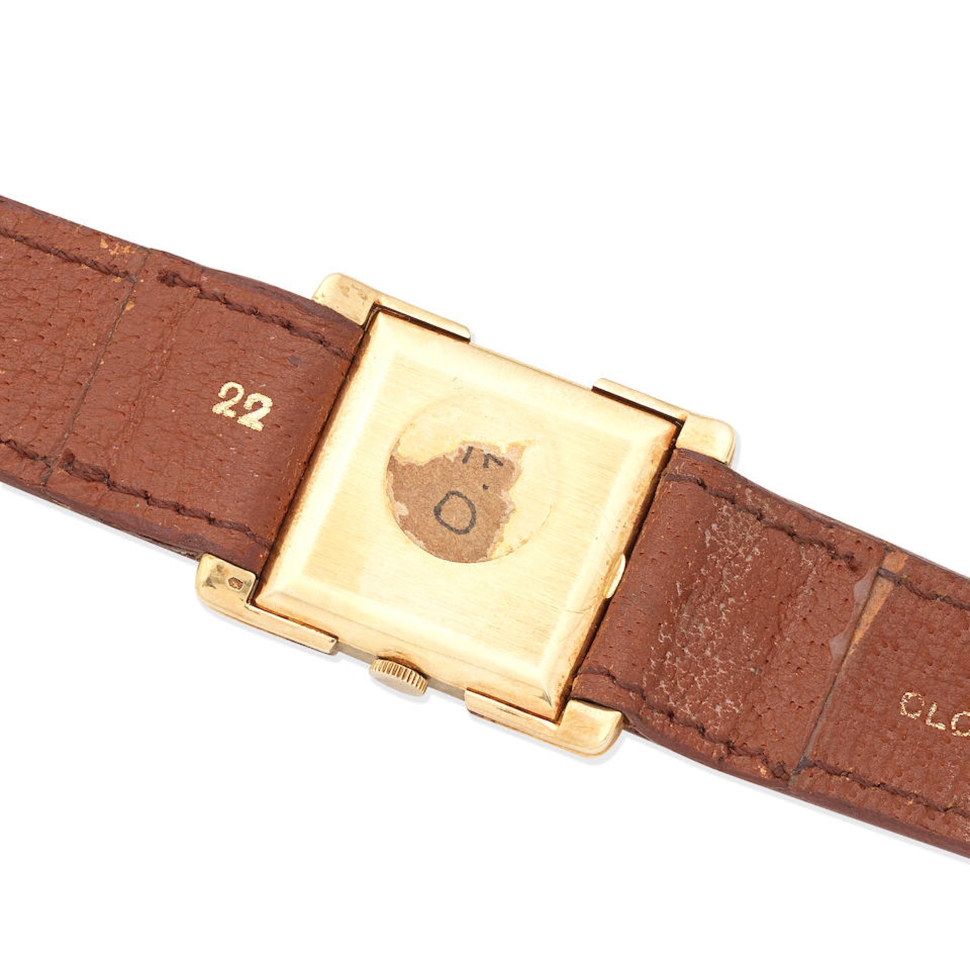 Omega. A 14K gold manual wind wristwatch Circa 1944 - Image 4 of 5