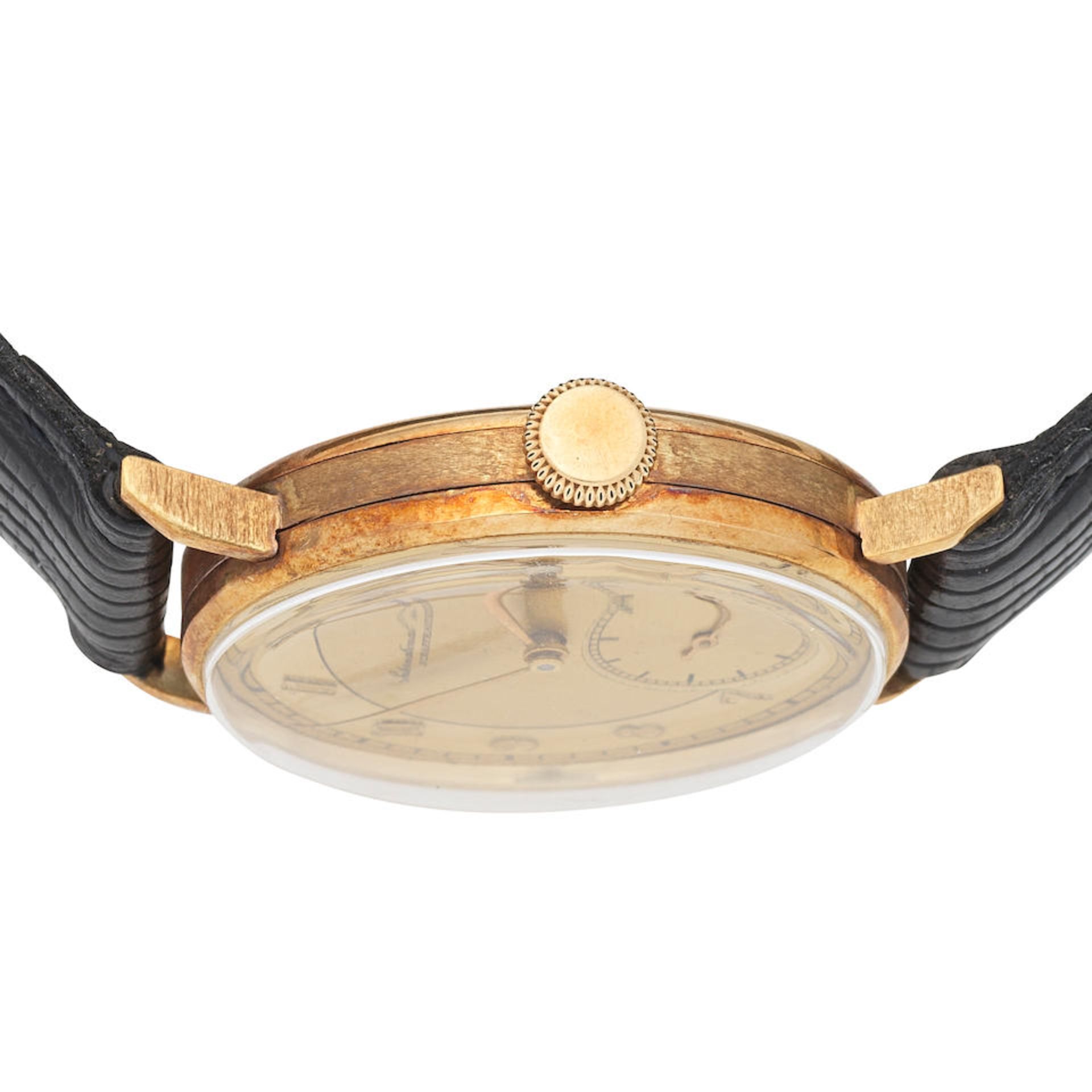 International Watch Company, Schaffhausen. A 14K gold manual wind wristwatch Circa 1940 - Image 3 of 5
