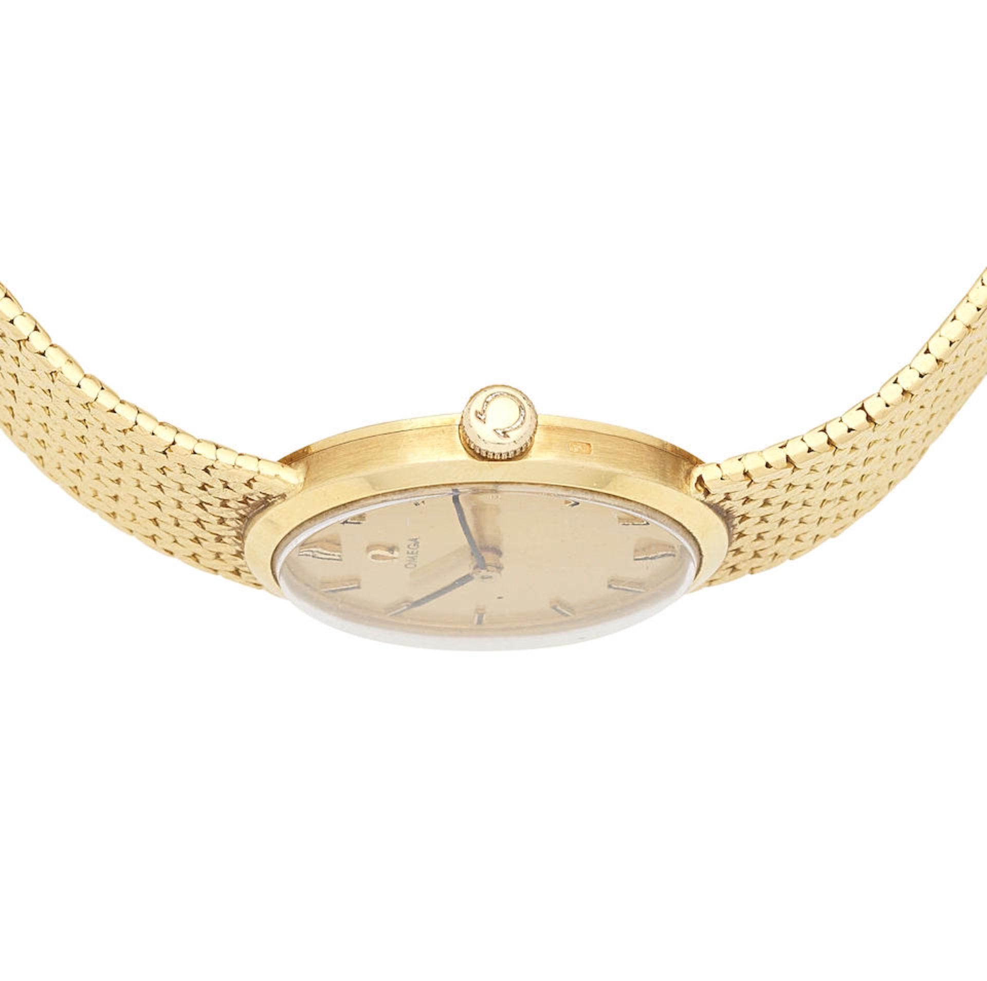 Omega. A lady's 18K gold manual wind bracelet watch London Import mark for 1966 - Image 3 of 5