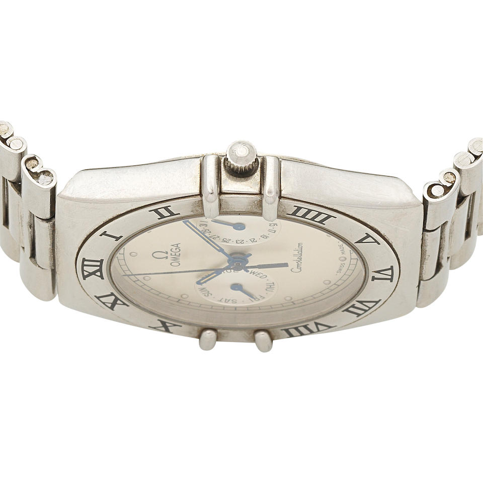 Omega. A stainless steel quartz calendar bracelet watch Constellation, Ref: 396.1070, Circa 1991 - Image 4 of 4