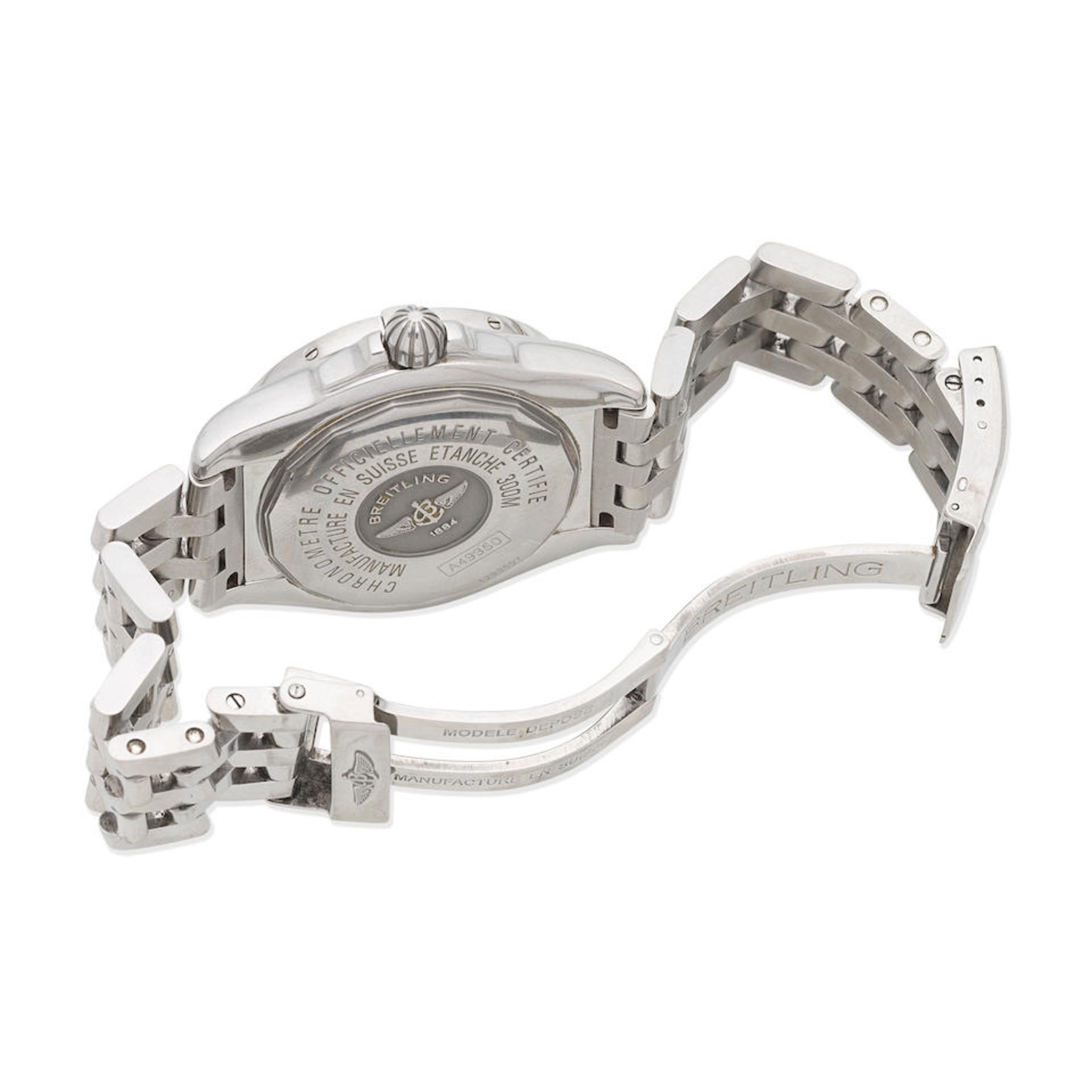 Breitling. A stainless steel automatic calendar bracelet watch Ref: A49350, Circa 2010 - Bild 2 aus 4