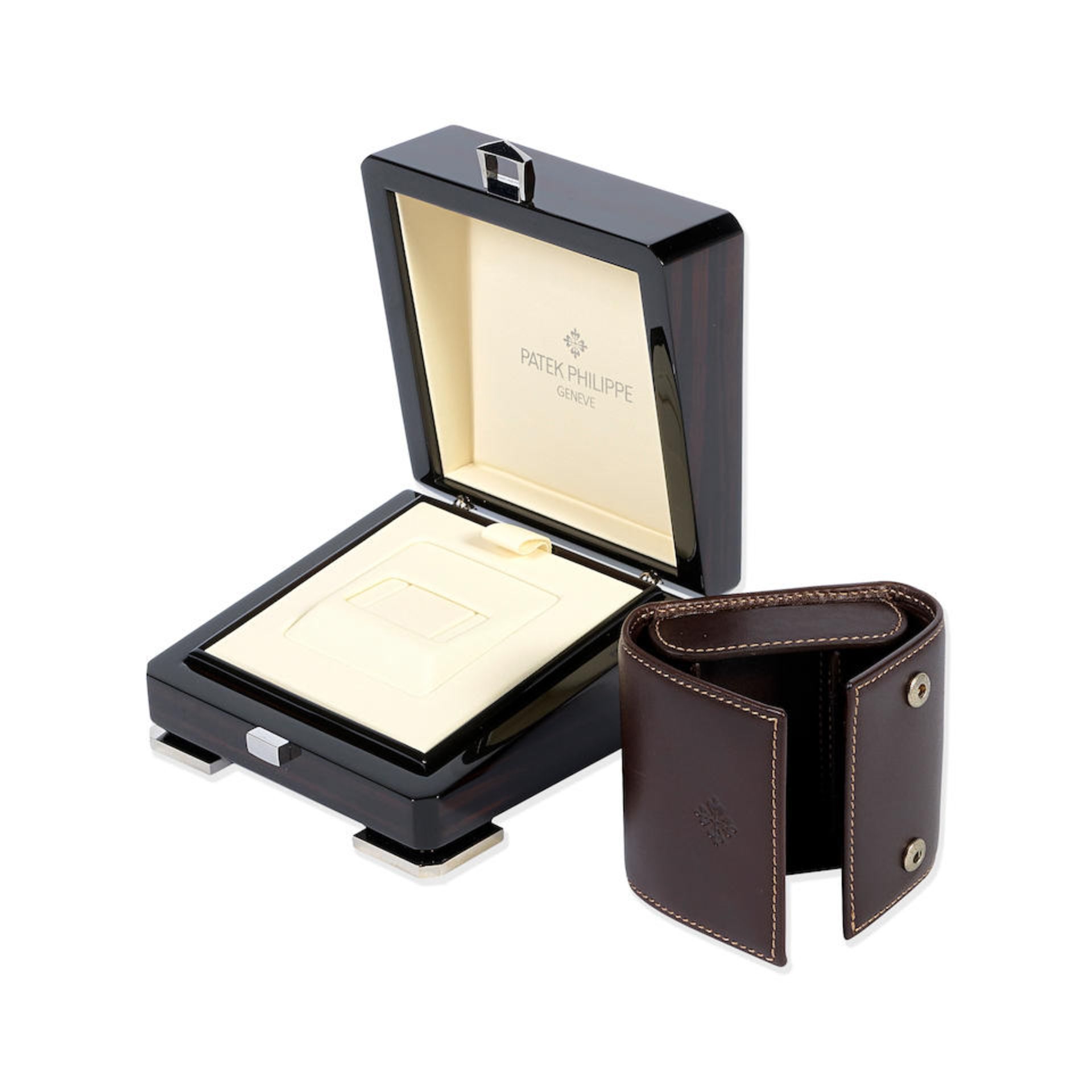 Patek Philippe. A lot of two cufflink cases (2) Circa 2010