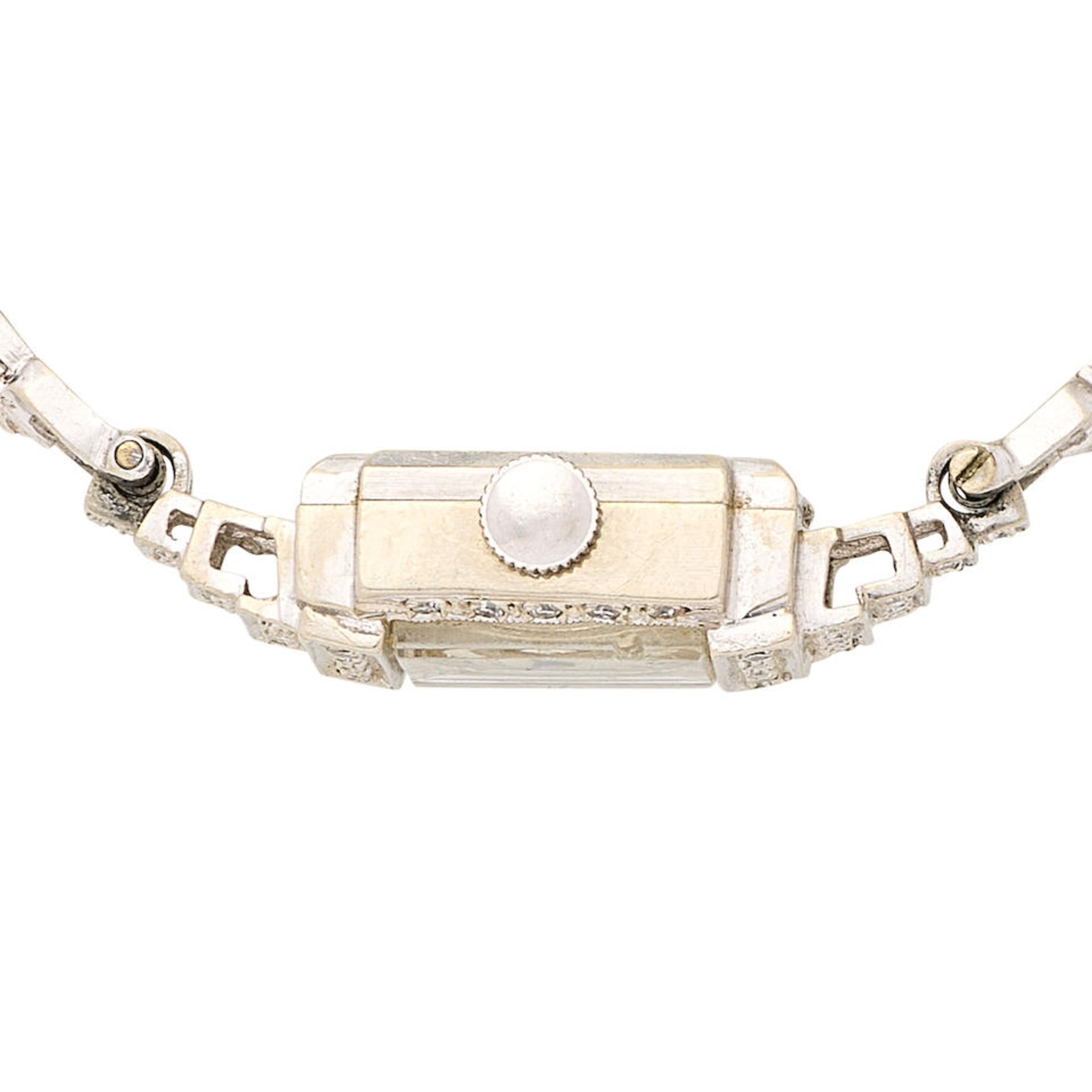 Hamilton. A lady's 14K white gold diamond set manual wind bracelet watch Circa 1950 - Bild 4 aus 7