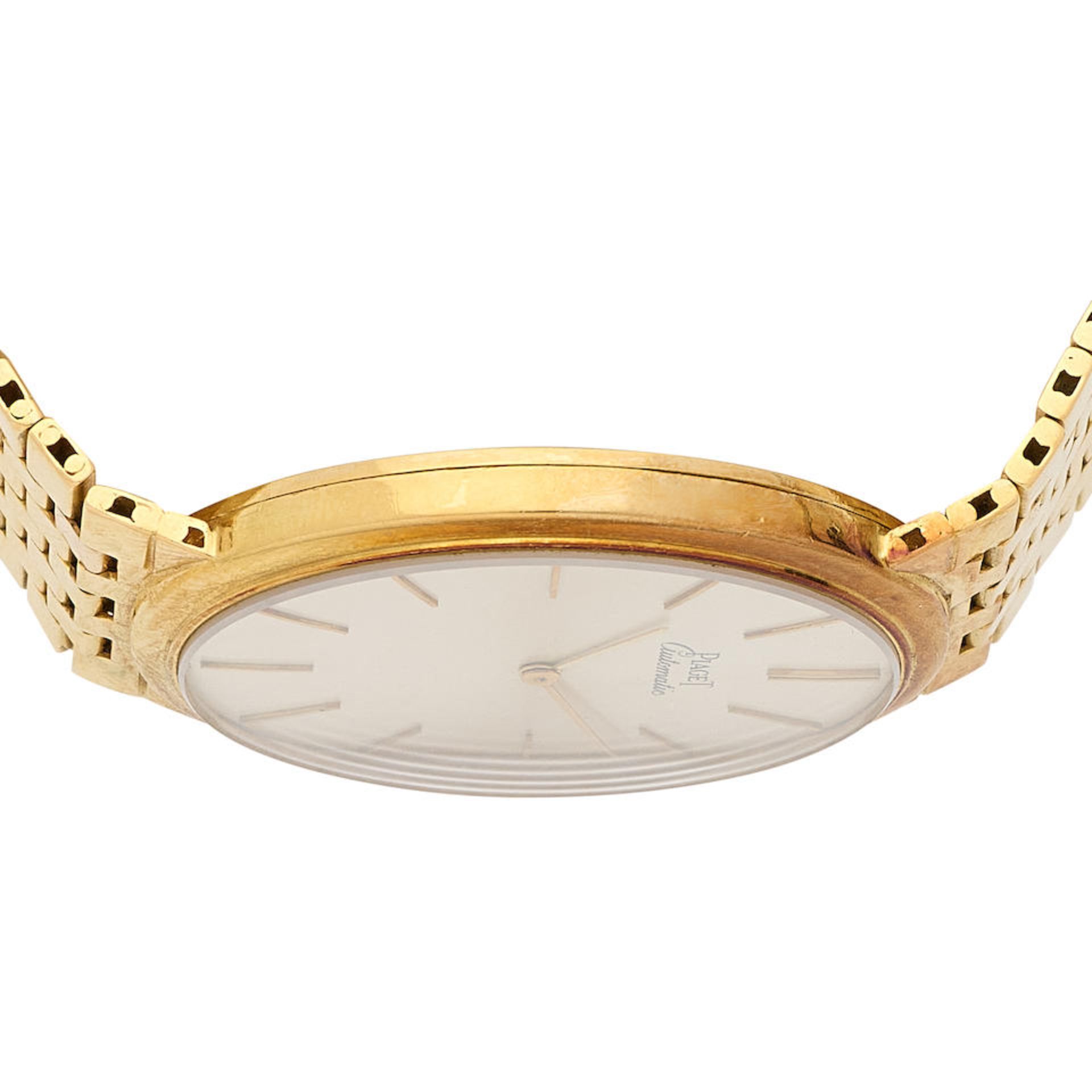 Piaget. An 18K gold automatic bracelet watch Ref: 12603, Circa 1990 - Bild 2 aus 2
