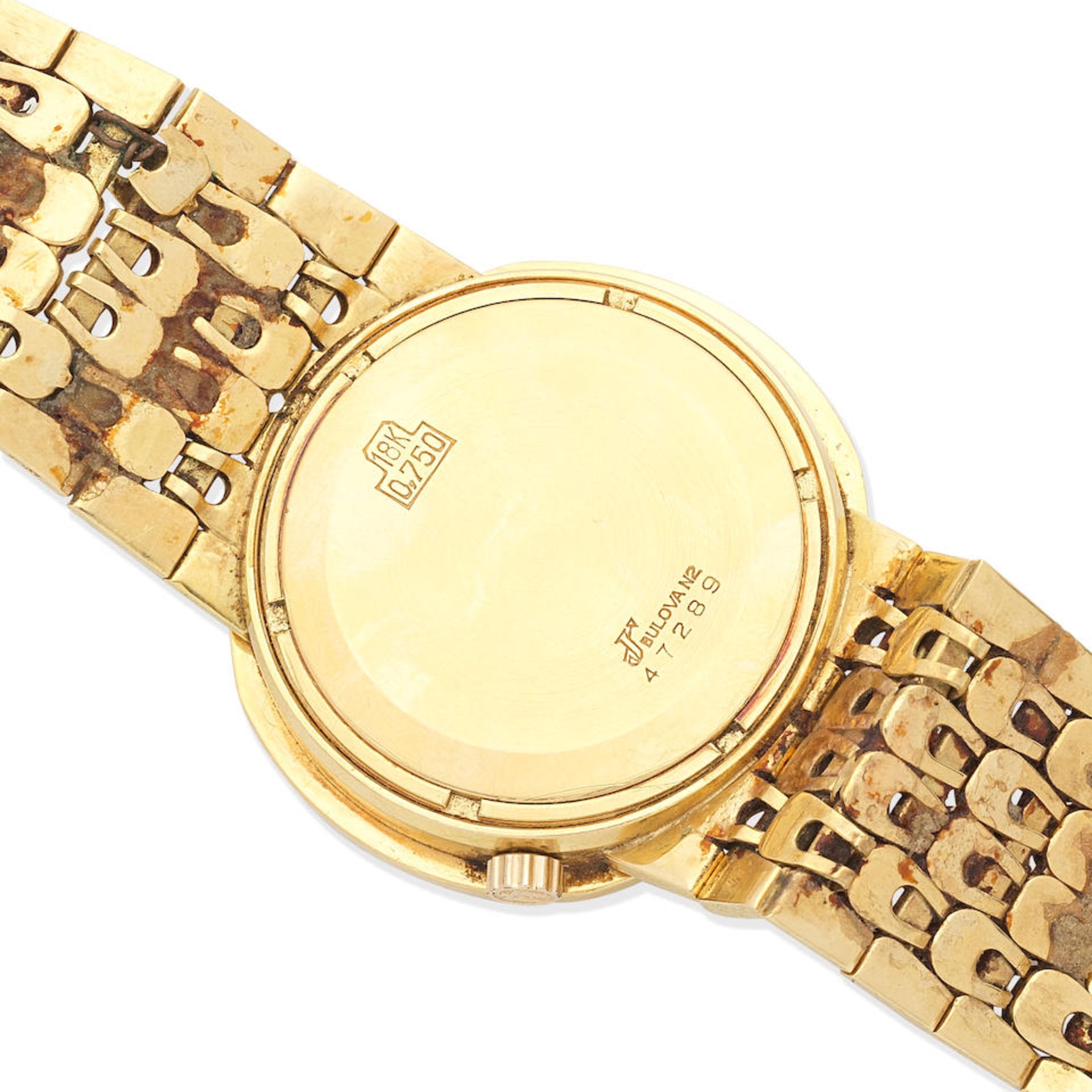 Bulova. An 18K gold quartz calendar bracelet watch Accuquartz, Circa 1975 - Bild 4 aus 5