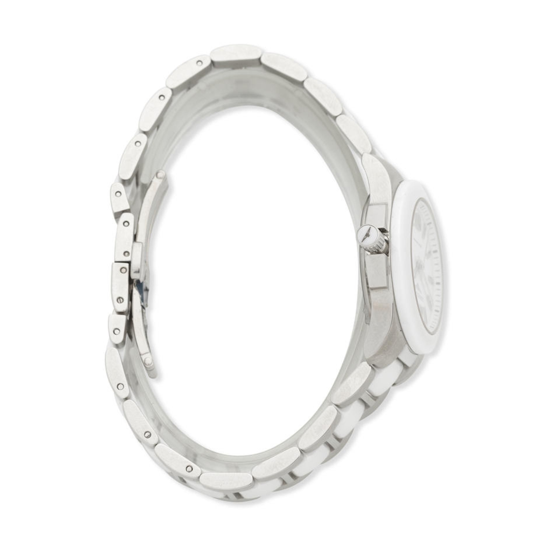 Longines. A lady's stainless steel and white ceramic quartz calendar bracelet watch Conquest, R... - Bild 3 aus 4