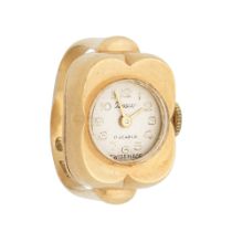 Itraco. An 18K gold manual wind ring watch Circa 1960s