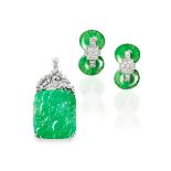 CARVED JADEITE AND DIAMOND PENDANT, AND PAIR OF JADEITE 'HUAIGU' AND DIAMOND EARCLIPS (2)