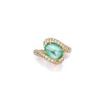 EMERALD AND DIAMOND RING