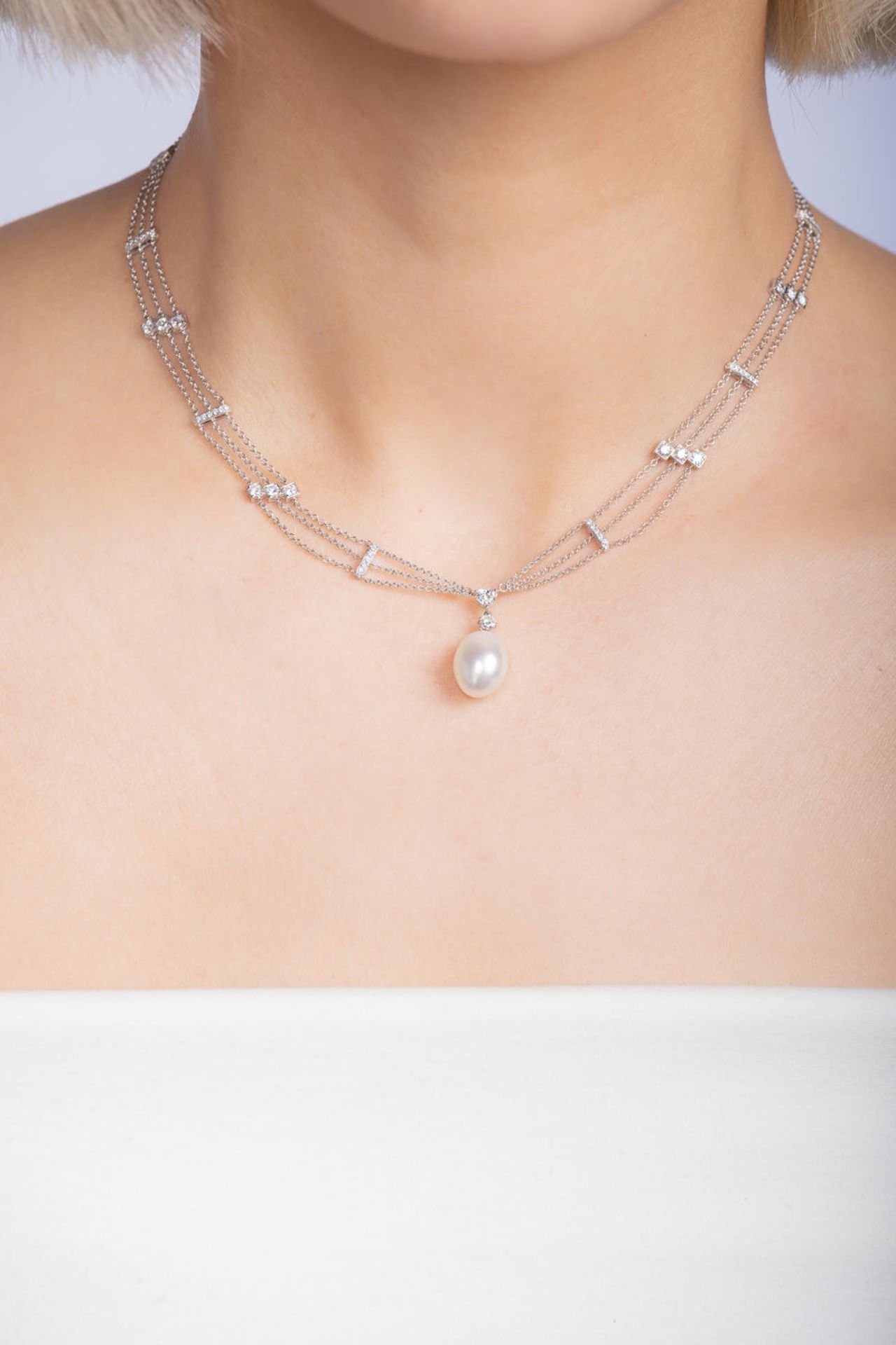 CULTURED PEARL AND DIAMOND PENDANT NECKLACE - Image 2 of 2