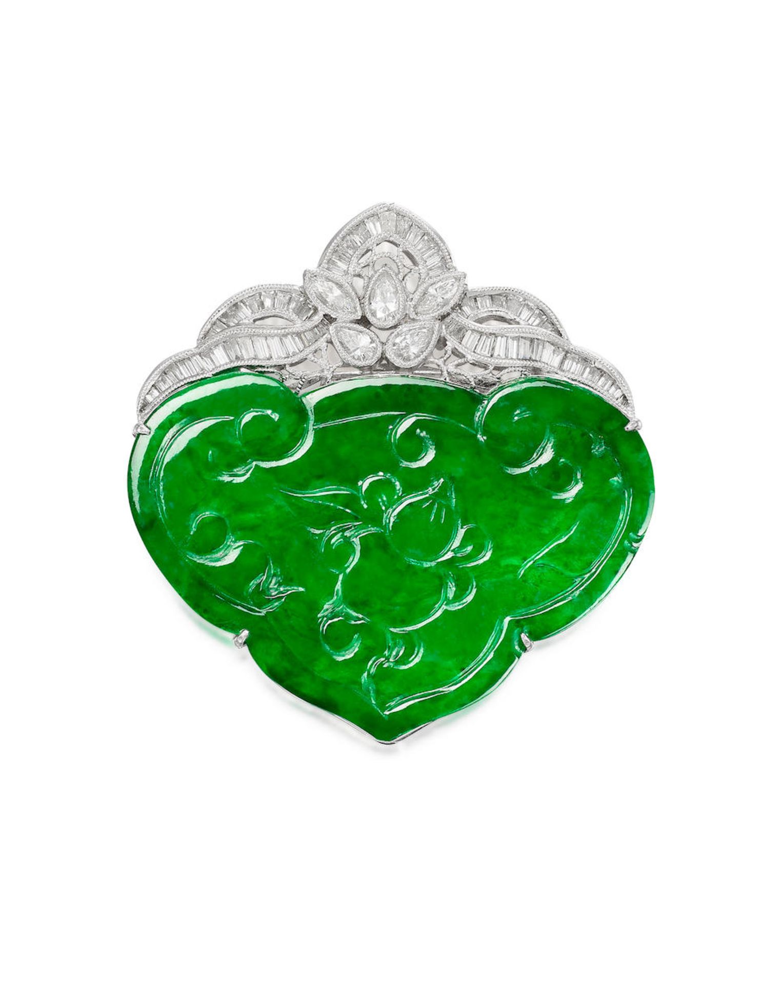 JADEITE AND DIAMOND 'RUYI' PENDANT