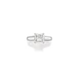 DIAMOND SOLITAIRE RING