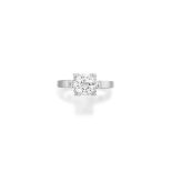 DIAMOND SOLITAIRE RING