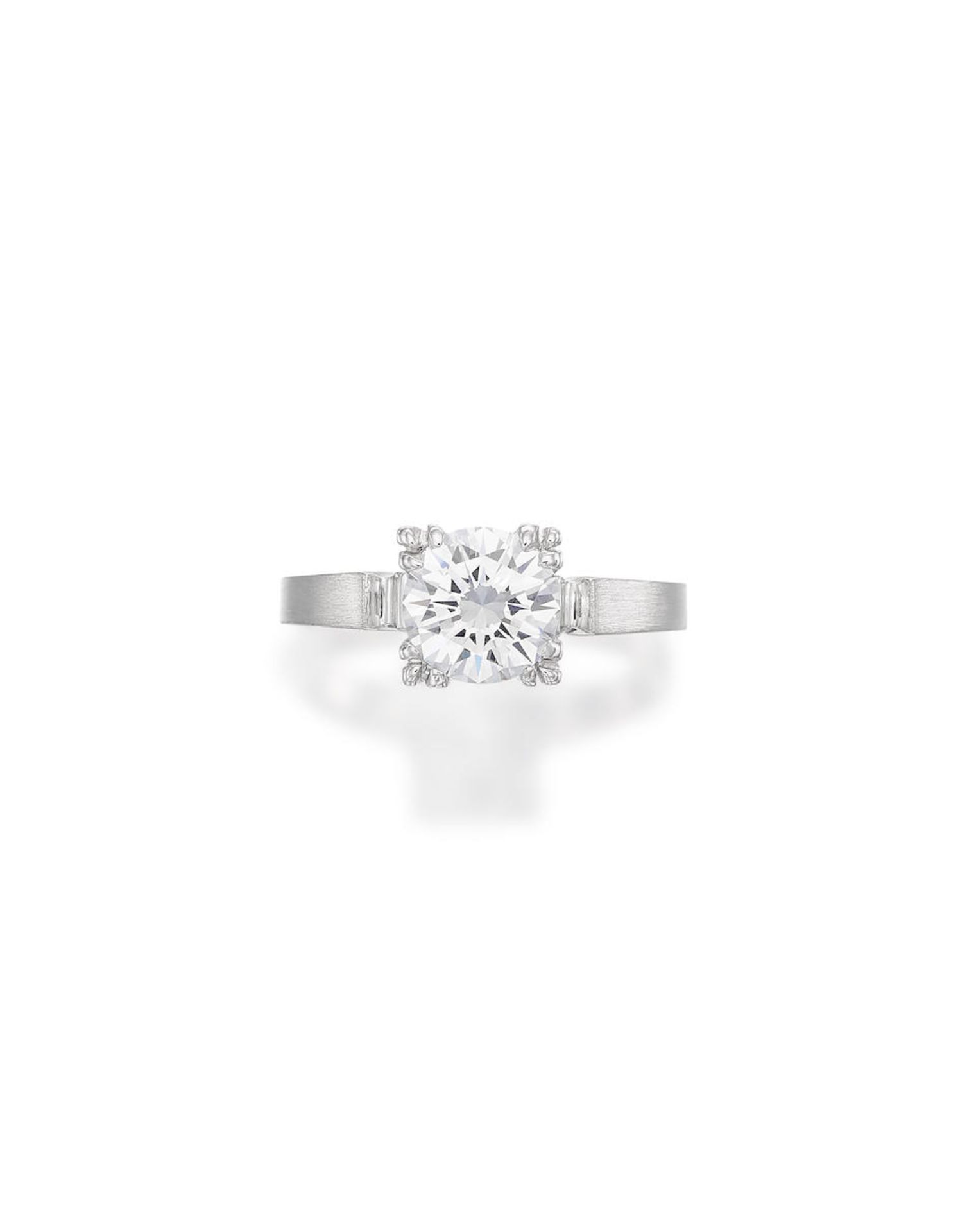 DIAMOND SOLITAIRE RING