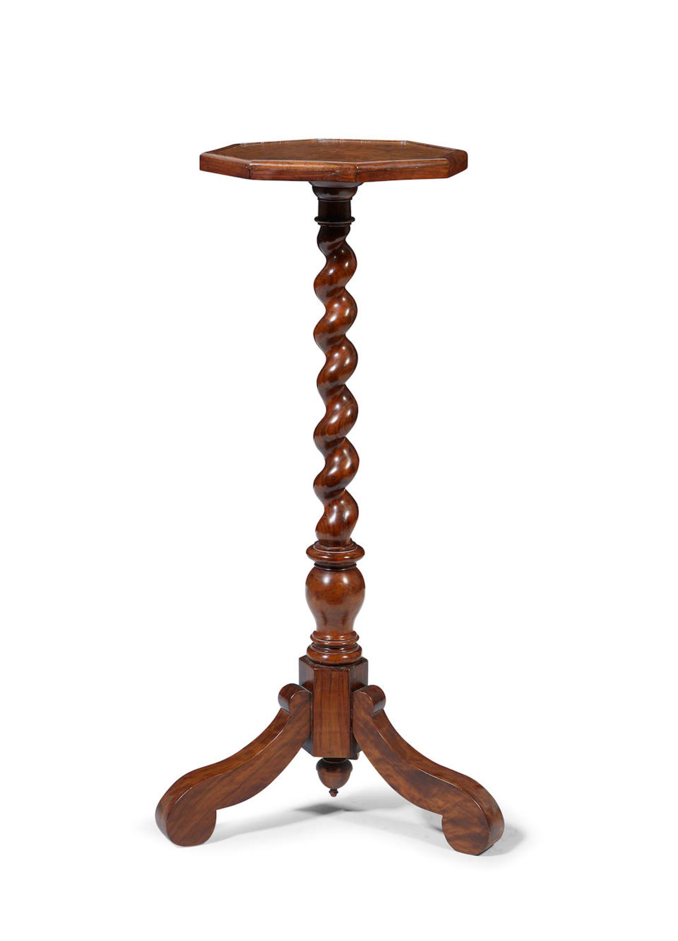 A Dutch walnut candle stand - Bild 2 aus 2