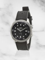 Universal Gen&#232;ve. A stainless steel automatic wristwatch Universal Gen&#232;ve. Montre brac...
