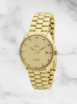 Omega. An 18K gold automatic calendar bracelet watch Omega. Montre bracelet en or jaune 18K (750...