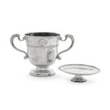 A silver two-handled cup and footed silver dish unmarked, probably early 18th century, incuse 'S...