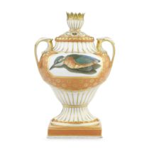 A Barr, Flight and Barr, Worcester vase, cover and inner cover, circa 1810