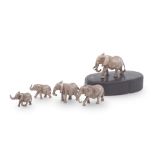 Five small silver models of elephants Patrick Mavros, Harare, 20th century (5)