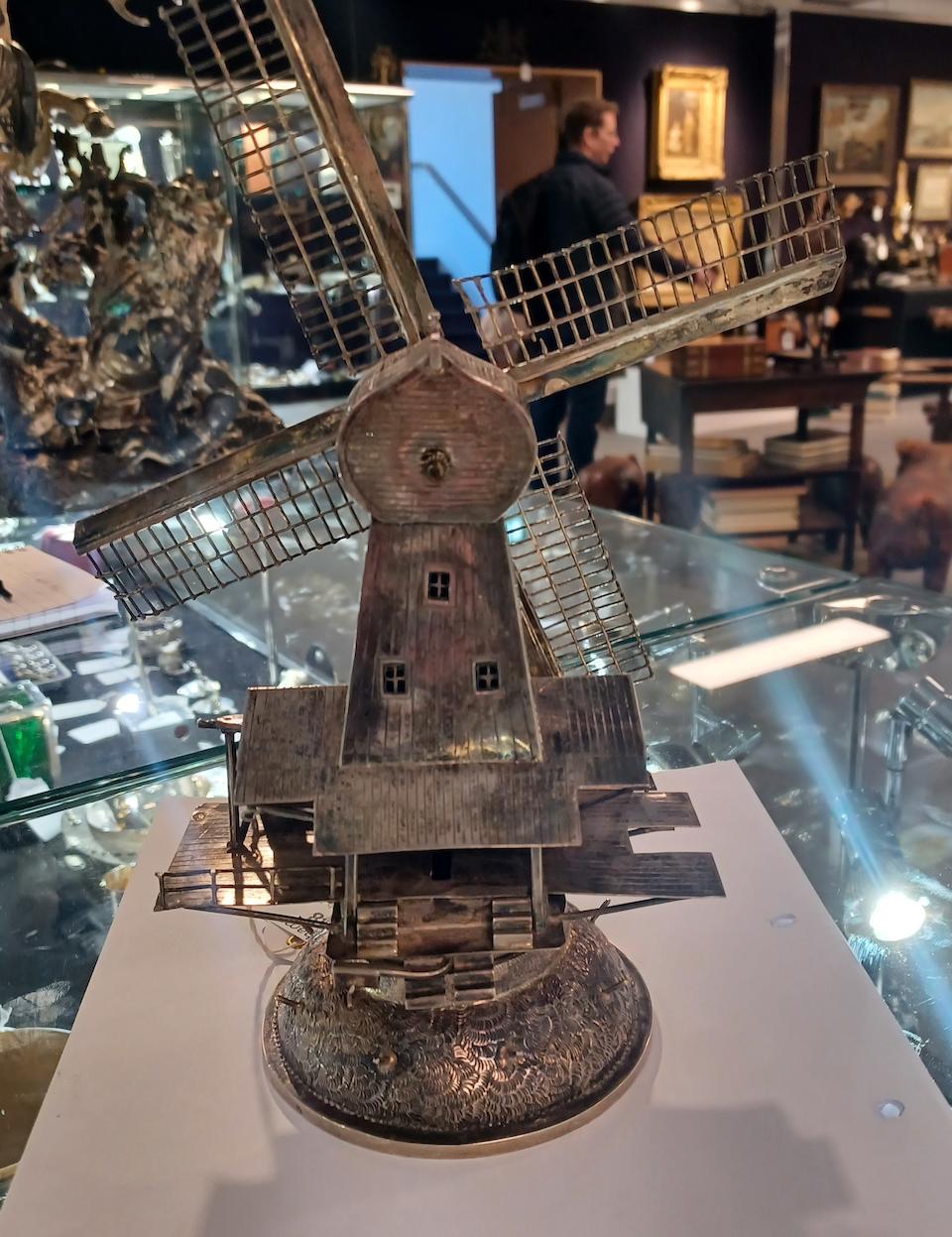 A Dutch silver presentation table 'windmill' J de Vries, Leeuwarden / Assen 1929, marked .833 - Image 2 of 4