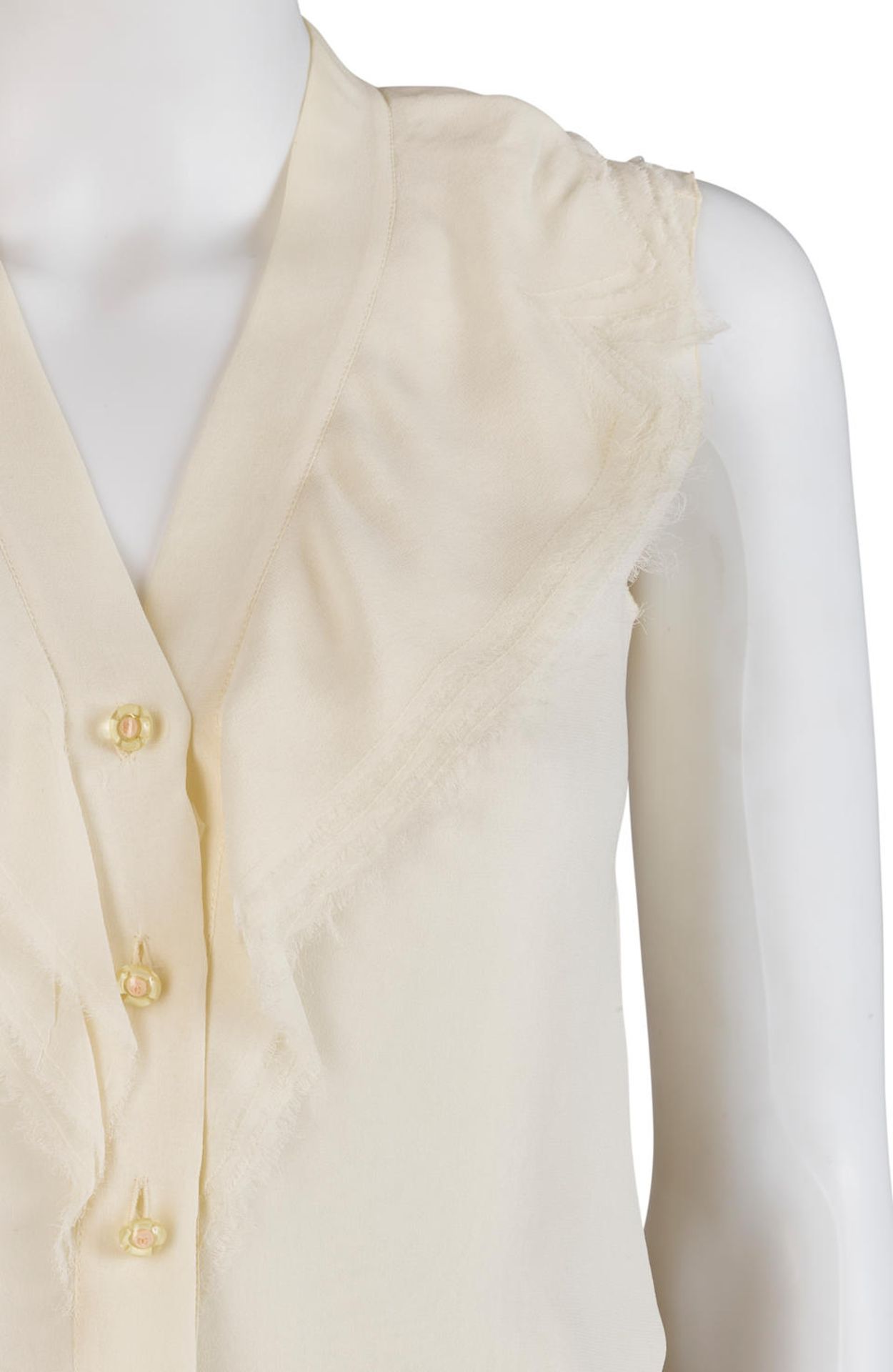 CHANEL: SLEEVELESS PLEATED SILK BLOUSE Spring 2004 - Image 2 of 2