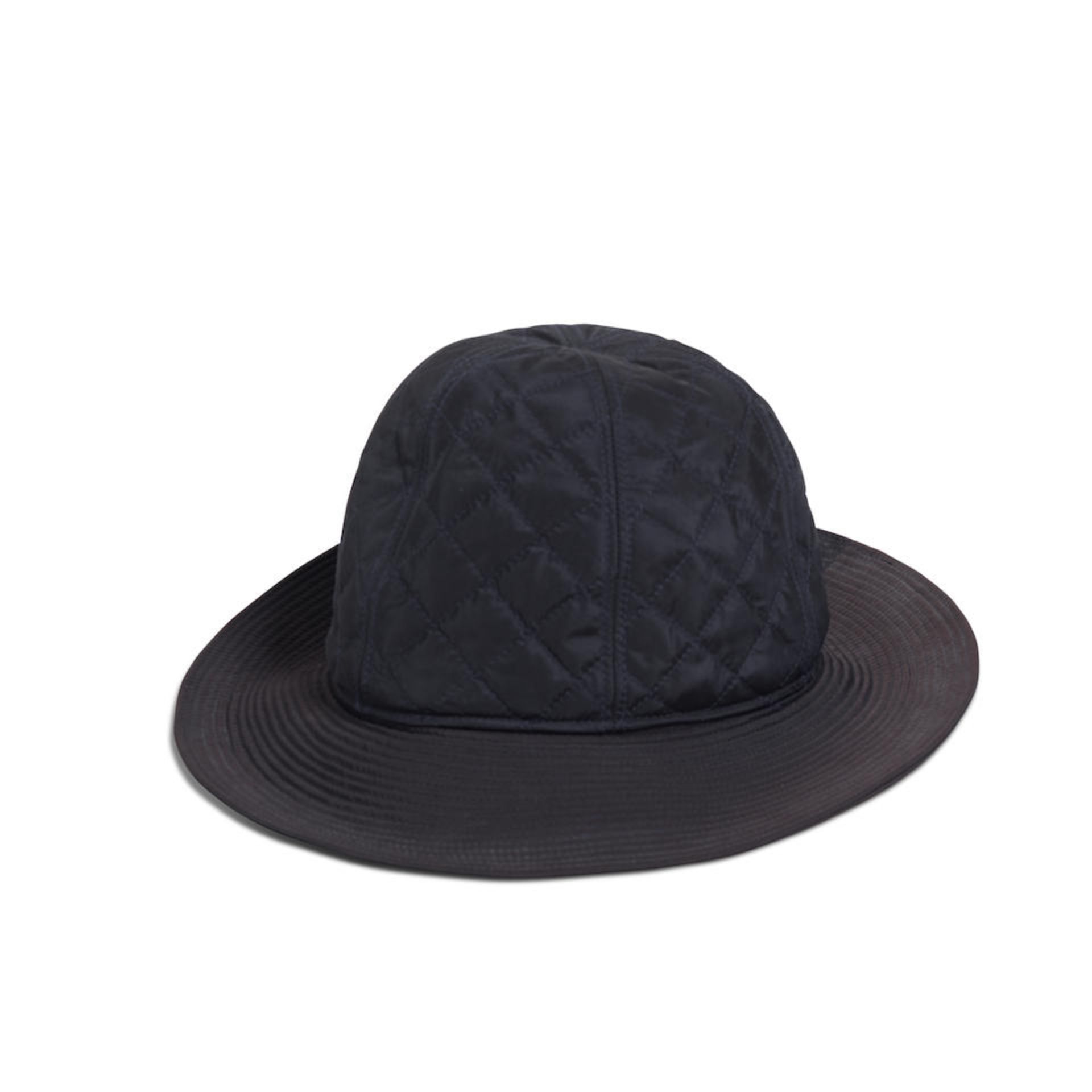 CHANEL: QUILTED BUCKET HAT 1990's