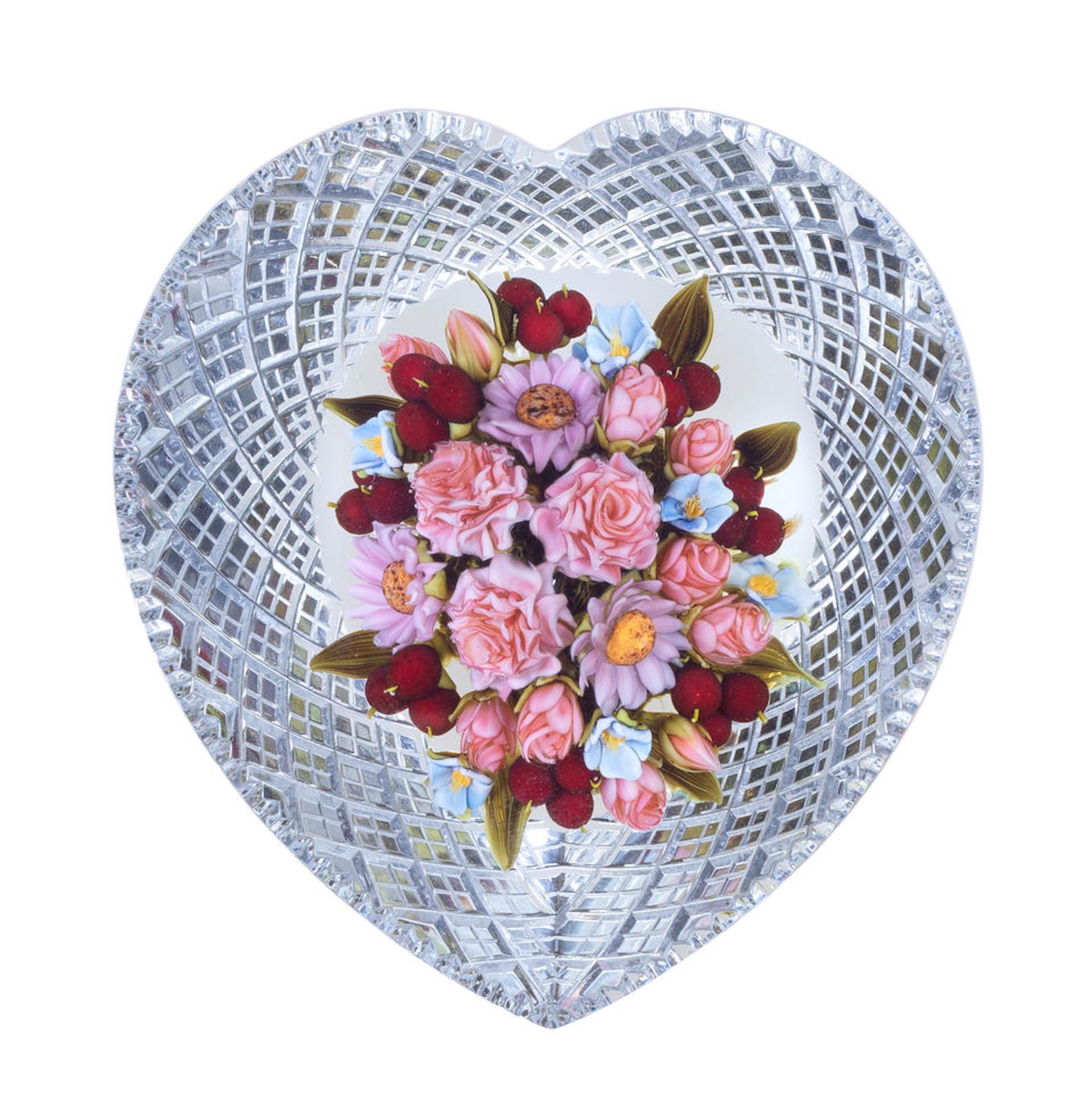 A David Graeber heart-shaped mixed bouquet paperweight from the 'Fancy Cut' series, dated 2011