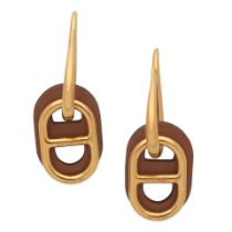 Hermès: a Pair of Gold O'Maillon Earrings