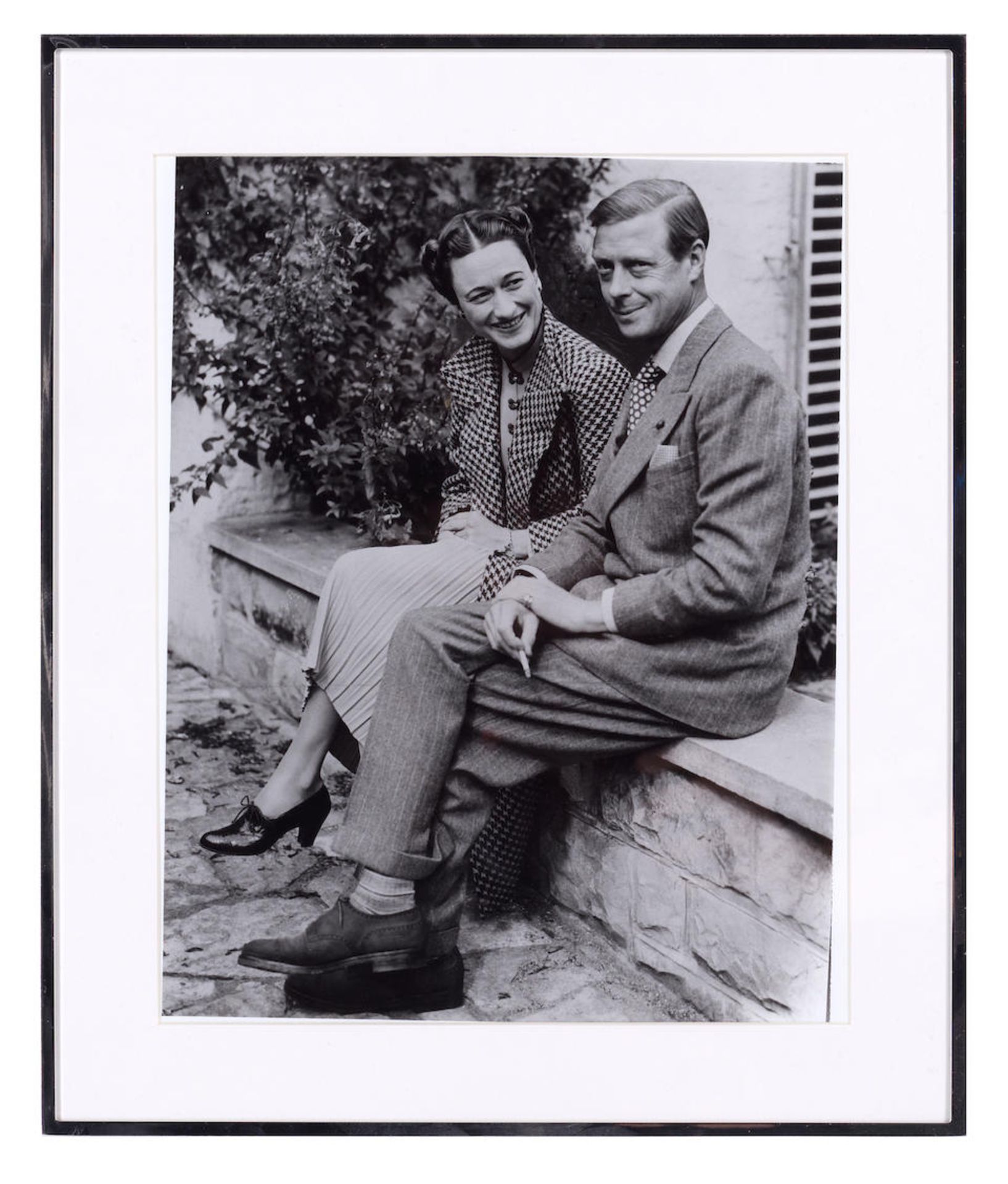 THE DUKE AND DUCHESS OF WINDSOR The Sotheby's 11-19 September 1997 auction catalogues, together ... - Bild 2 aus 4