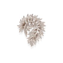 AN 18K WHITE GOLD AND DIAMOND BROOCH