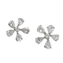 DIAMOND FLOWER EARRINGS