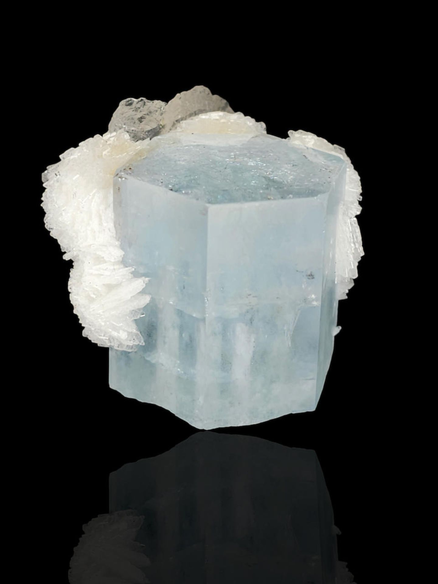 Aquamarine with Albite - Bild 4 aus 5