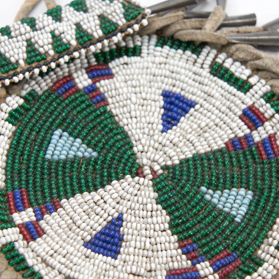 An Apache beaded hide pouch ht. 6, wd. 4 in. without fringe. - Image 3 of 3