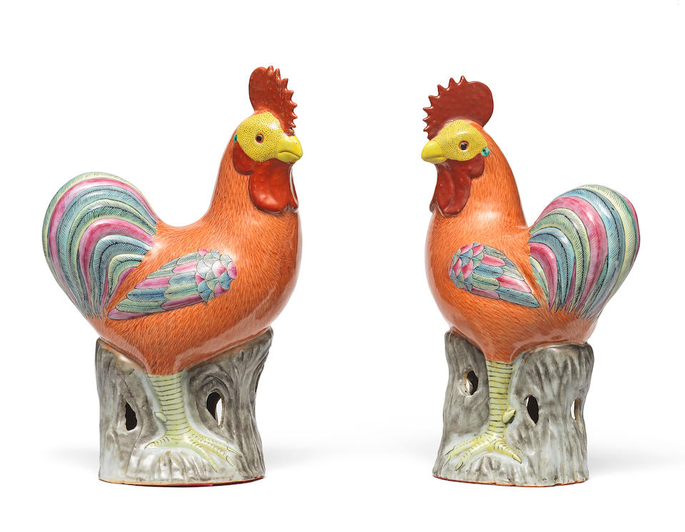 A PAIR OF FAMILLE ROSE STANDING MODELS OF COCKERELS 20th century (2)