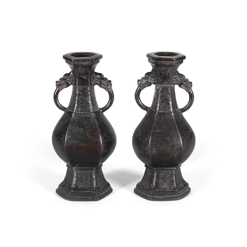 A PAIR OF BRONZE VASES Yuan Dynasty (2)