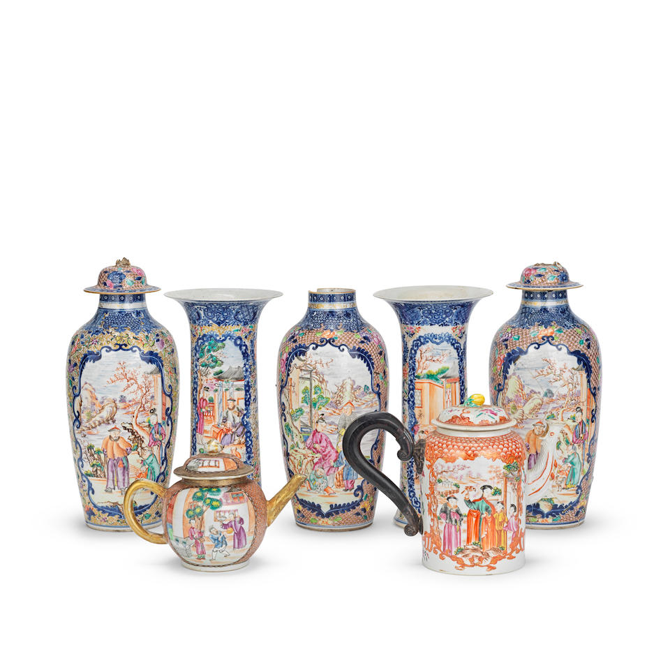 A GROUP OF MANDARIN PATTERN WARES 18th century (7)