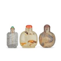 TWO AGATE SNUFF BOTTLES AND A HAIR CRYSTAL SNUFF BOTTLE 19th century (6)