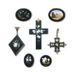 A collection of mid 19th century pietra dura and micromosaic jewellery (7)