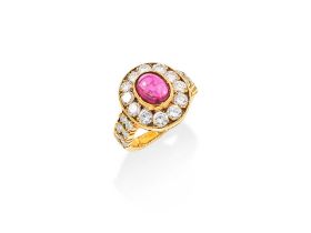 RUBY AND DIAMOND RING BAGUE RUBIS ET DIAMANTS