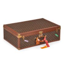 Louis Vuitton Trunk,