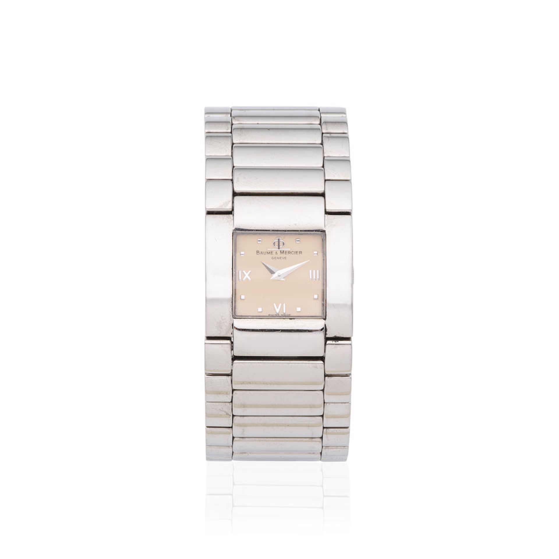 Baume & Mercier. A lady's stainless steel quartz bracelet watch Baume & Mercier. Montre bracelet...