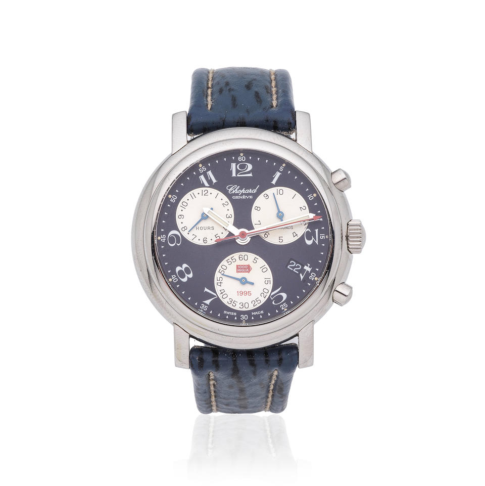 Chopard. A stainless steel quartz calendar chronograph wristwatch Chopard. Chronographe bracelet...