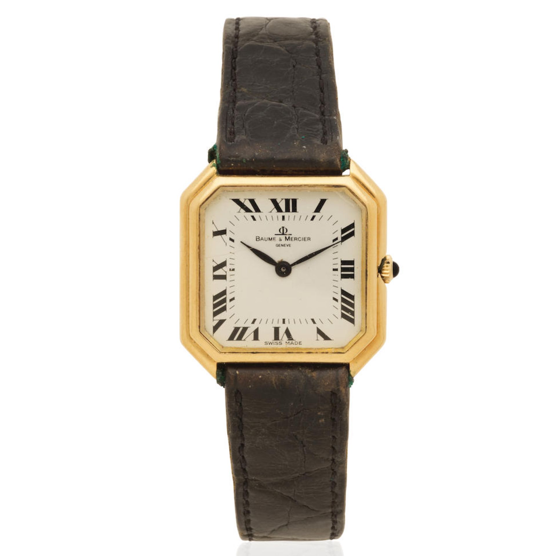 Baume & Mercier. An 18K gold manual wind wristwatch Baume & Mercier. Montre bracelet en or jaune...