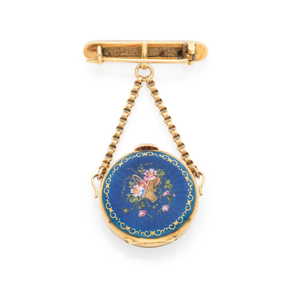 A fine 18K gold enamelled open face keyless wind lapel watch Belle montre broche à cadran o...