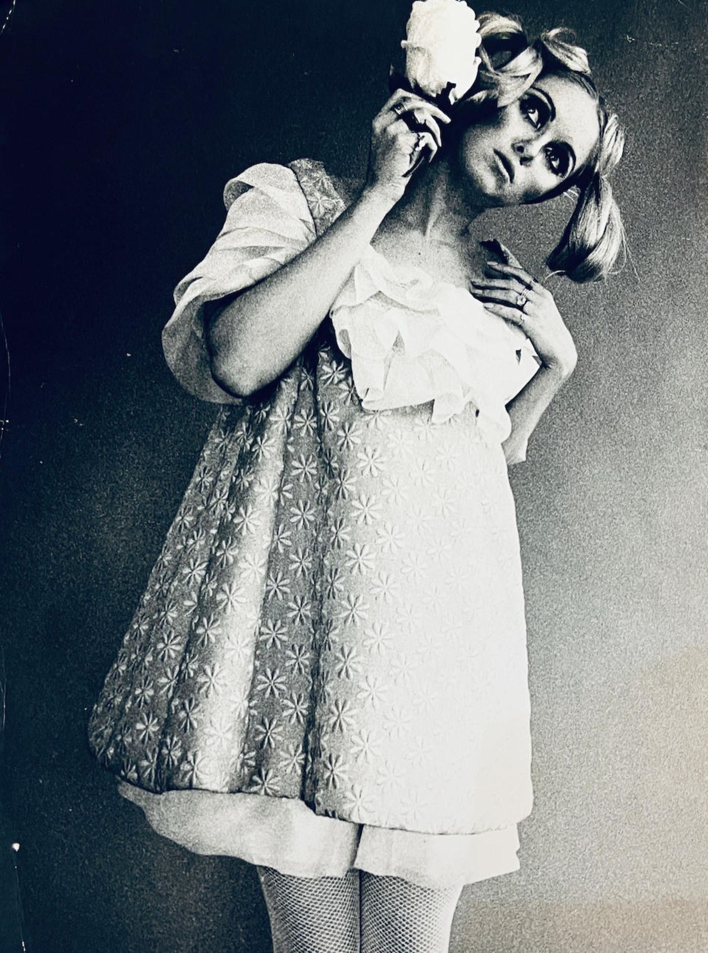 AN ANNIE FLANDERS ABRACADABRA ARCHIVE. Annie Flanders' remarkable career began as a buyer at var... - Bild 4 aus 8