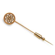 CASTELLANI: A GOLD AND MICROMOSAIC STICK PIN, CIRCA 1880