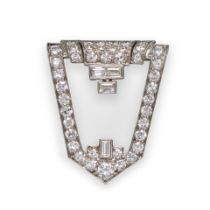 CARTIER: AN ART DECO PLATINUM AND DIAMOND DRESS CLIP